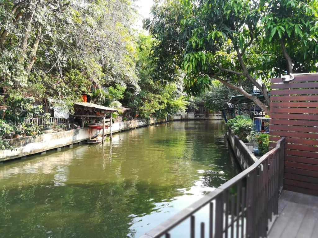 Aiims Tales Canal Boutique House Бангкок Экстерьер фото